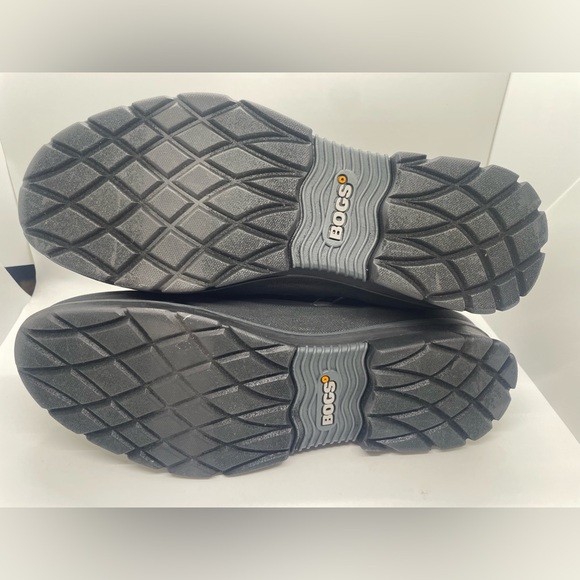 Bogs Womens Amelia Slip On Size 10 Black 100% Waterproof Bootie - Picture 4 of 7